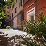 Cozy Vatican Place