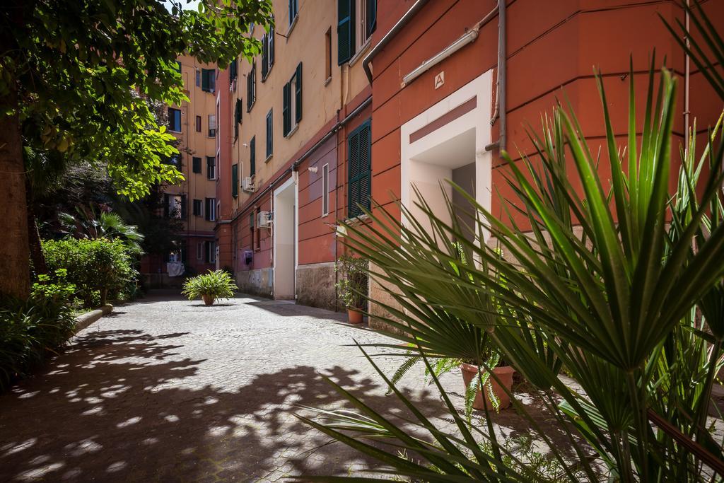 Cozy Vatican Place Apartment *